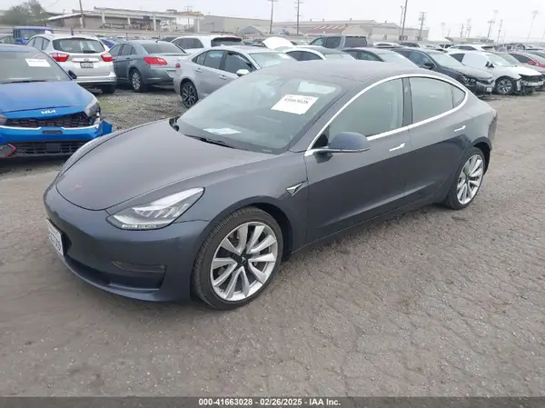5YJ3E1EA8JF047897 2018 TESLA MODEL 3 - Image 2