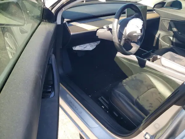 5YJ3E1EA8JF048435 2018 TESLA MODEL 3 - Image 8