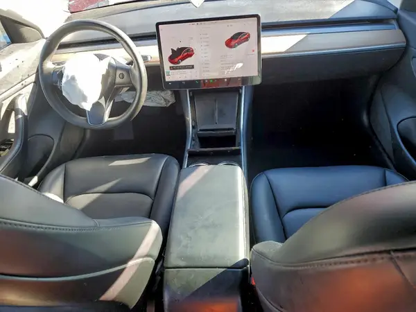 5YJ3E1EA8JF048922 2018 TESLA MODEL 3 - Image 8