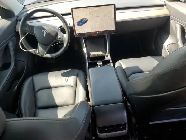 5YJ3E1EA8JF051660 2018 TESLA MODEL 3 - Image 8