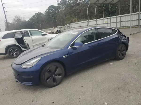 5YJ3E1EA8JF052033 2018 TESLA MODEL 3 - Image 1