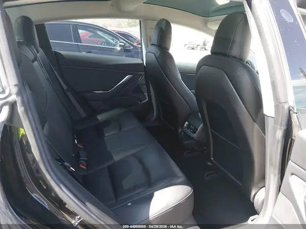 5YJ3E1EA8JF056499 2018 TESLA MODEL 3 - Image 8