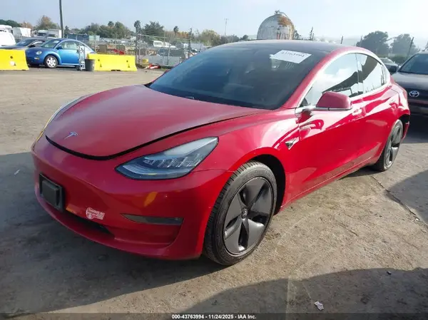 5YJ3E1EA8JF058463 2018 TESLA MODEL 3 - Image 2