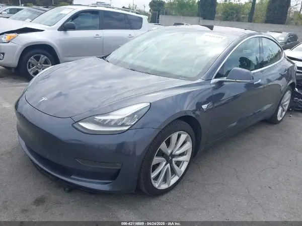 5YJ3E1EA8JF059385 2018 TESLA MODEL 3 - Image 2
