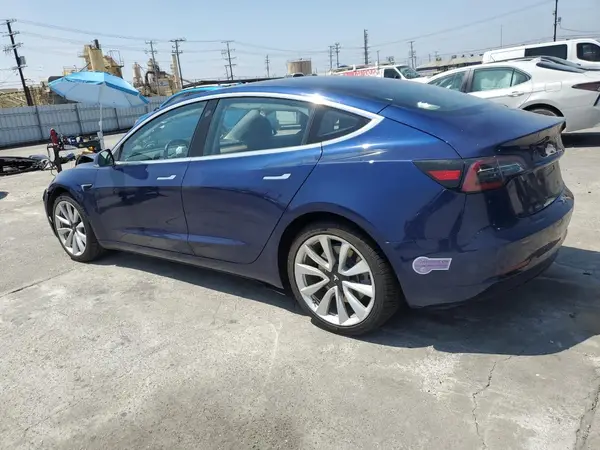 5YJ3E1EA8JF059922 2018 TESLA MODEL 3 - Image 2