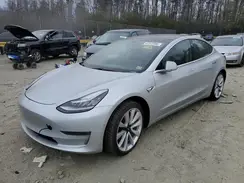 5YJ3E1EA8JF060682 2018 TESLA MODEL 3