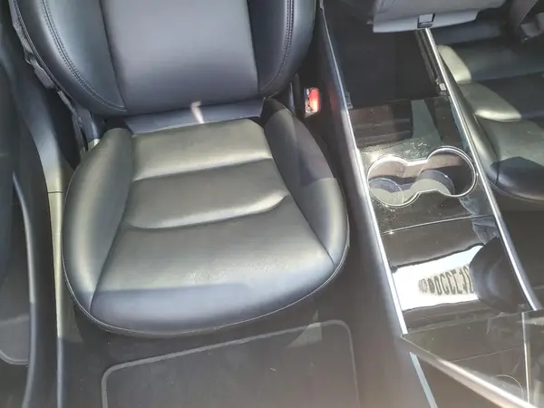 5YJ3E1EA8JF060858 2018 TESLA MODEL 3 - Image 8