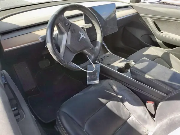 5YJ3E1EA8JF062352 2018 TESLA MODEL 3 - Image 8