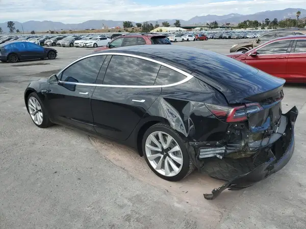 5YJ3E1EA8JF071178 2018 TESLA MODEL 3 - Image 2