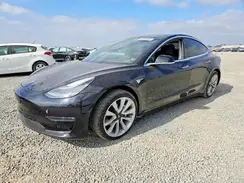 5YJ3E1EA8JF071214 2018 TESLA MODEL 3