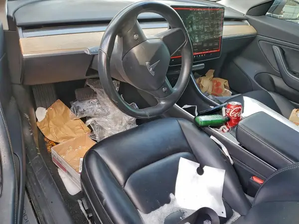 5YJ3E1EA8JF071231 2018 TESLA MODEL 3 - Image 8