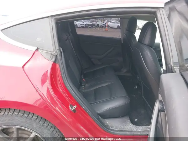 5YJ3E1EA8JF075652 2018 TESLA MODEL 3 - Image 8