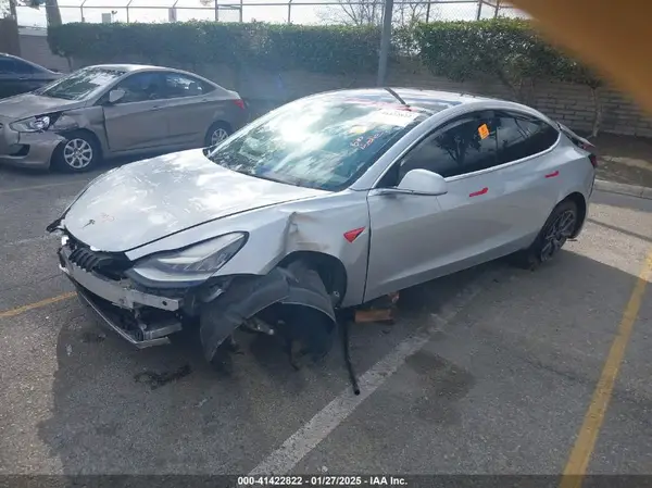 5YJ3E1EA8JF077286 2018 TESLA MODEL 3 - Image 2