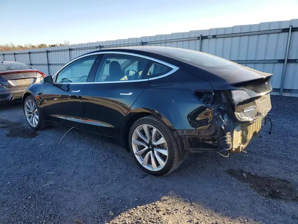 5YJ3E1EA8JF089289 2018 TESLA MODEL 3 - Image 2