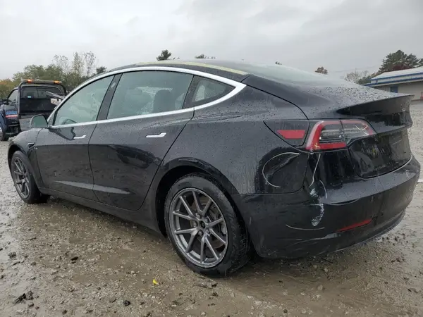 5YJ3E1EA8JF089440 2018 TESLA MODEL 3 - Image 2