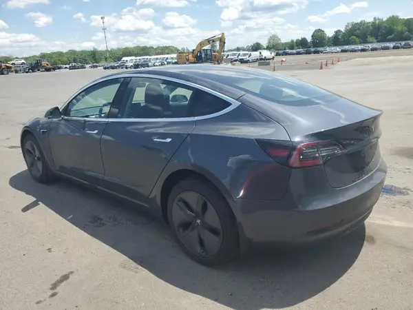 5YJ3E1EA8JF101666 2018 TESLA MODEL 3 - Image 2