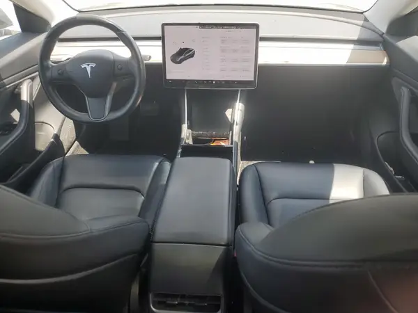5YJ3E1EA8JF101666 2018 TESLA MODEL 3 - Image 8