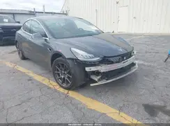 5YJ3E1EA8JF101845 2018 TESLA MODEL 3