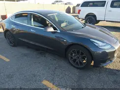 5YJ3E1EA8JF102087 2018 TESLA MODEL 3
