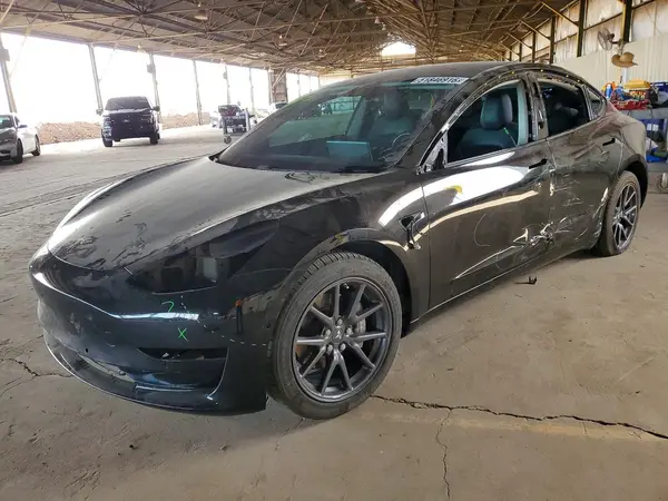 5YJ3E1EA8JF108813 2018 TESLA MODEL 3 - Image 1