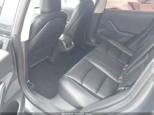 5YJ3E1EA8JF110092 2018 TESLA MODEL 3 - Image 8