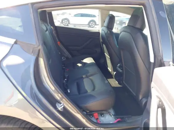 5YJ3E1EA8JF123683 2018 TESLA MODEL 3 - Image 8