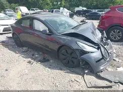 5YJ3E1EA8JF123814 2018 TESLA MODEL 3