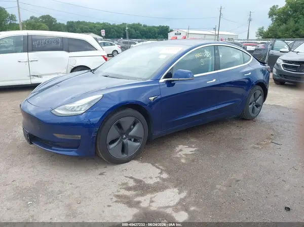 5YJ3E1EA8JF124994 2018 TESLA MODEL 3 - Image 2