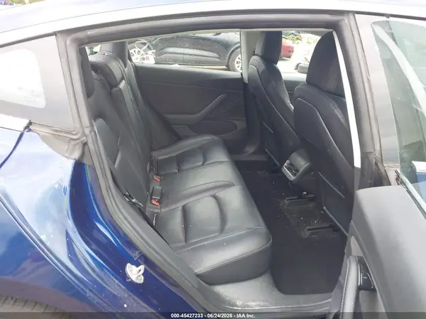 5YJ3E1EA8JF124994 2018 TESLA MODEL 3 - Image 8