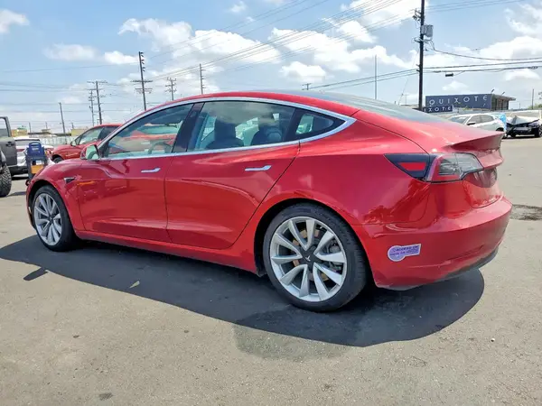 5YJ3E1EA8JF126051 2018 TESLA MODEL 3 - Image 2