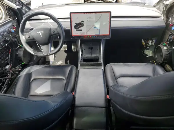 5YJ3E1EA8JF153332 2018 TESLA MODEL 3 - Image 8