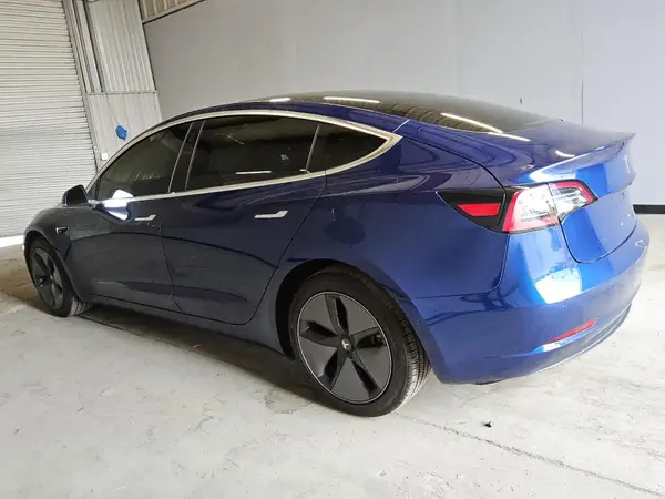 5YJ3E1EA8JF155727 2018 TESLA MODEL 3 - Image 2