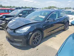 5YJ3E1EA8JF156523 2018 TESLA MODEL 3
