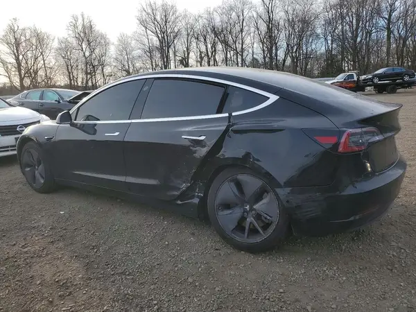 5YJ3E1EA8JF156909 2018 TESLA MODEL 3 - Image 2