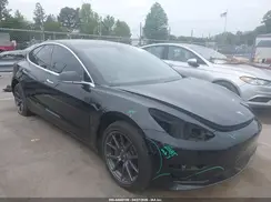 5YJ3E1EA8JF157221 2018 TESLA MODEL 3