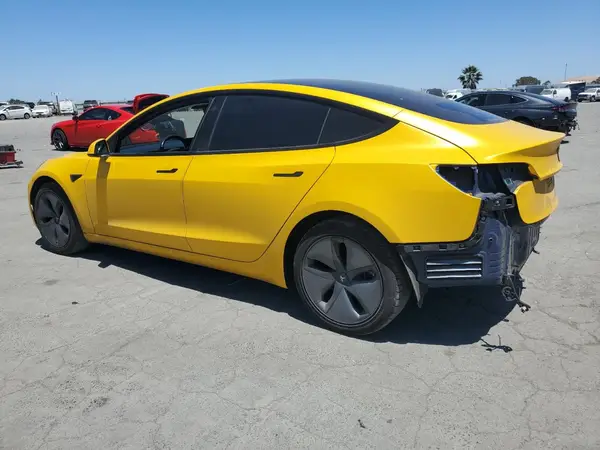 5YJ3E1EA8JF160913 2018 TESLA MODEL 3 - Image 2
