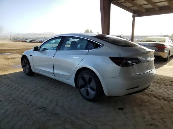 5YJ3E1EA8JF161706 2018 TESLA MODEL 3 - Image 2