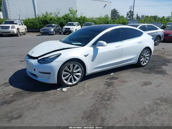 5YJ3E1EA8JF164606 2018 TESLA MODEL 3 - Image 2