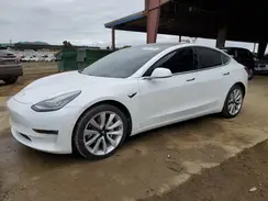 5YJ3E1EA8JF164993 2018 TESLA MODEL 3