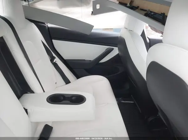 5YJ3E1EA8JF169109 2018 TESLA MODEL 3 - Image 8
