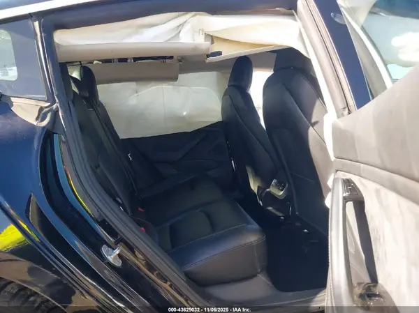 5YJ3E1EA8JF169904 2018 TESLA MODEL 3 - Image 8