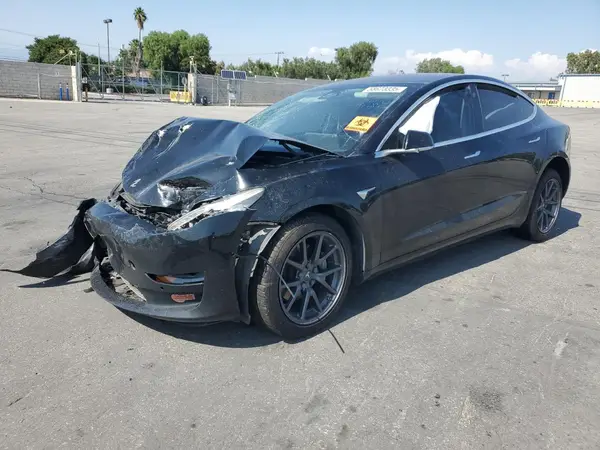 5YJ3E1EA8JF172141 2018 TESLA MODEL 3 - Image 1