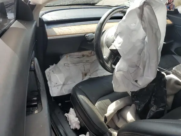5YJ3E1EA8JF172141 2018 TESLA MODEL 3 - Image 8