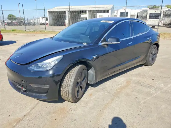 5YJ3E1EA8JF172768 2018 TESLA MODEL 3 - Image 1