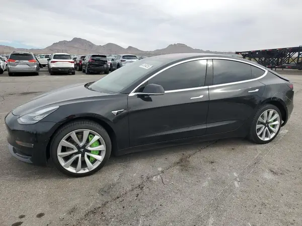 5YJ3E1EA8JF176092 2018 TESLA MODEL 3 - Image 1