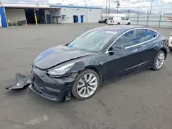 5YJ3E1EA8JF178022 2018 TESLA MODEL 3
