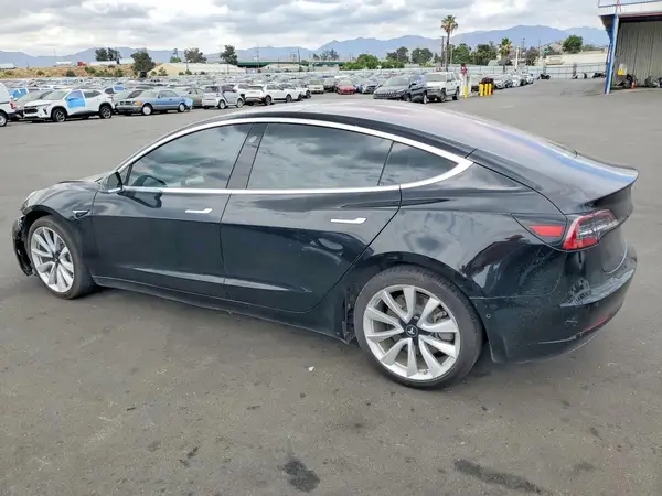 5YJ3E1EA8JF178022 2018 TESLA MODEL 3 - Image 2