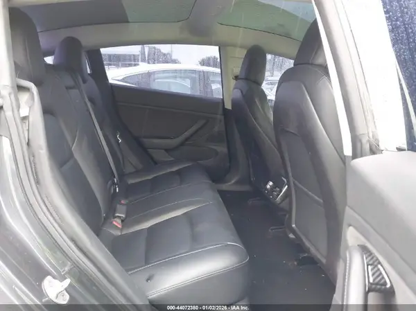 5YJ3E1EA8KF190270 2019 TESLA MODEL 3 - Image 8