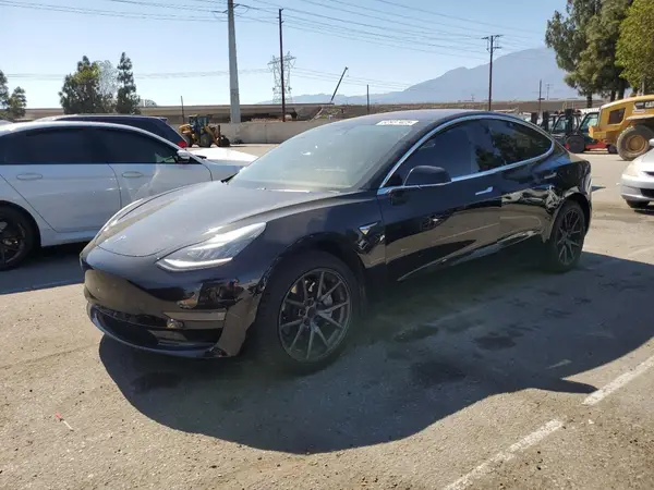 5YJ3E1EA8KF193055 2019 TESLA MODEL 3 - Image 1