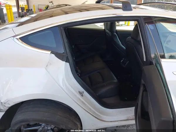 5YJ3E1EA8KF300198 2019 TESLA MODEL 3 - Image 8